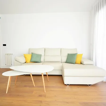 Precioso Piso De Diseno Con Piscina En 아파트 *