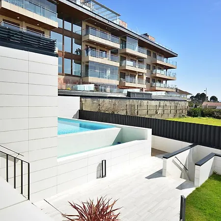 Precioso Piso De Diseno Con Piscina En * 산신소